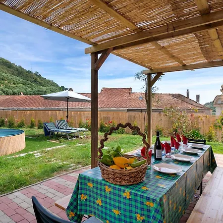 Casa Degli Alberi